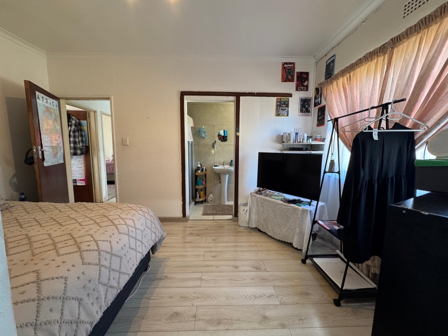 3 Bedroom Property for Sale in Forest Heights Western Cape
